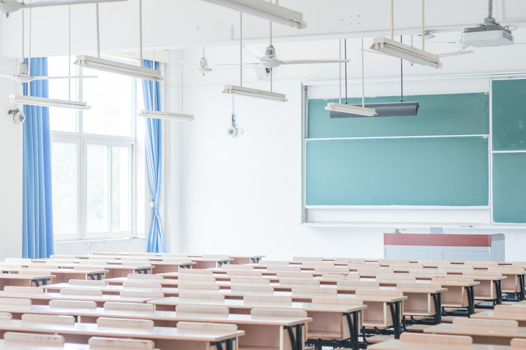 2025年峨眉第二中学升学率怎样样？