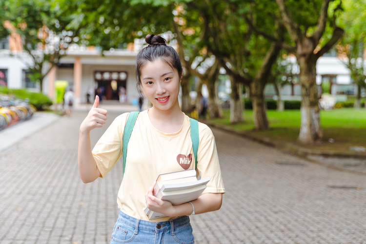 2025年河溪中学初上高测验时候能否有调解？