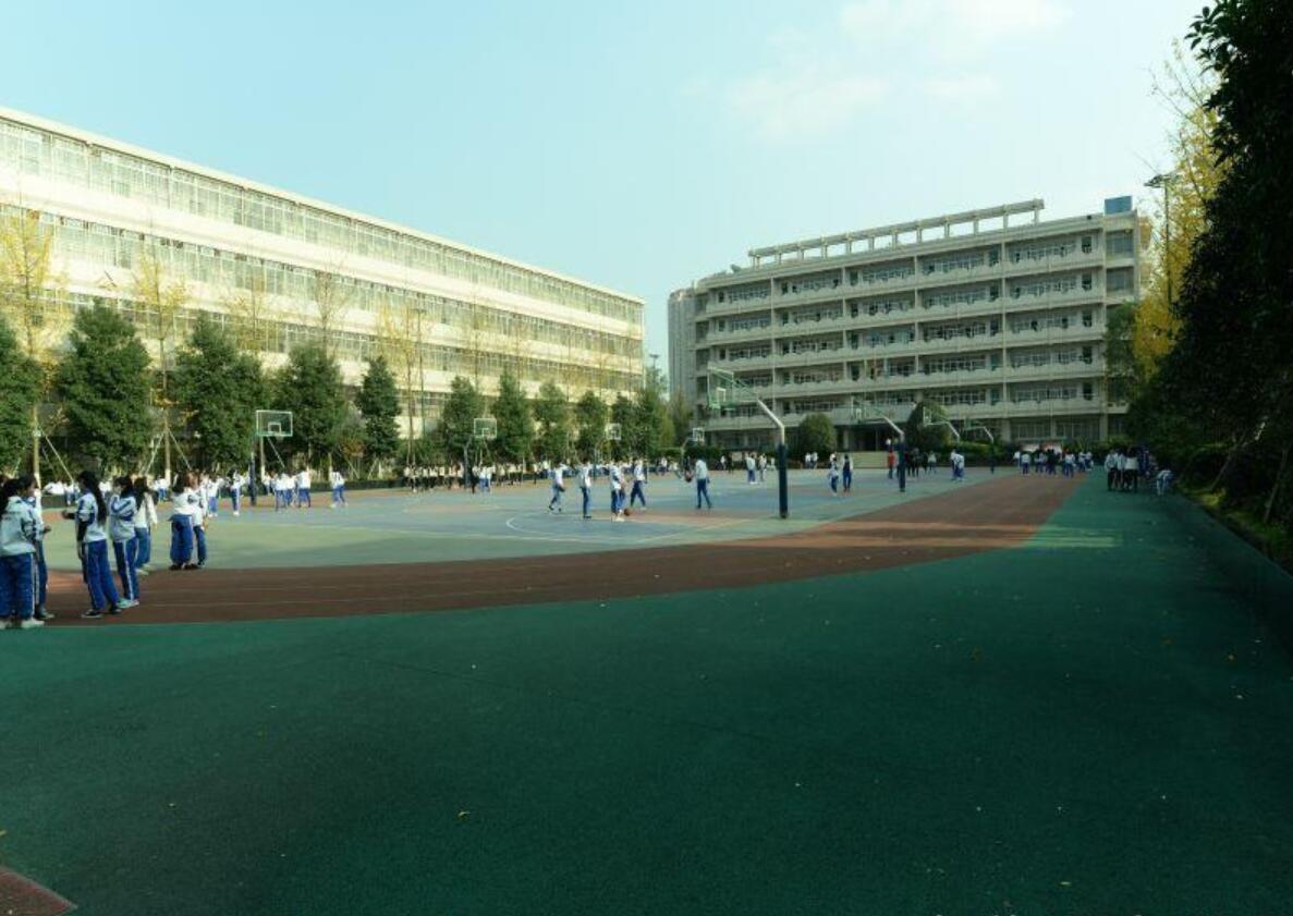 国营八二一厂技工学校